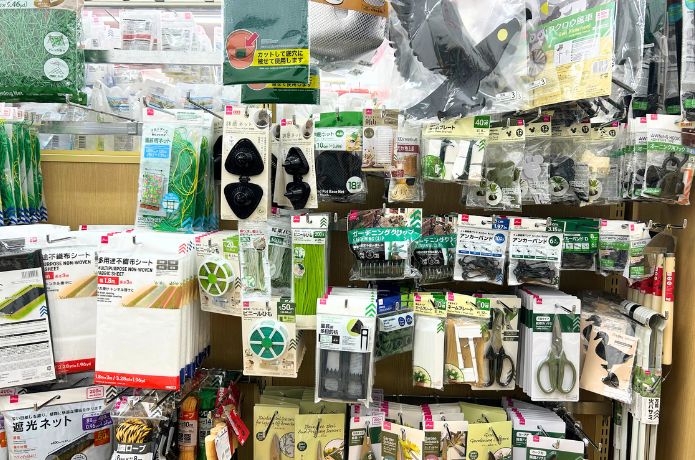 ダイソーの園芸コーナーの売り場