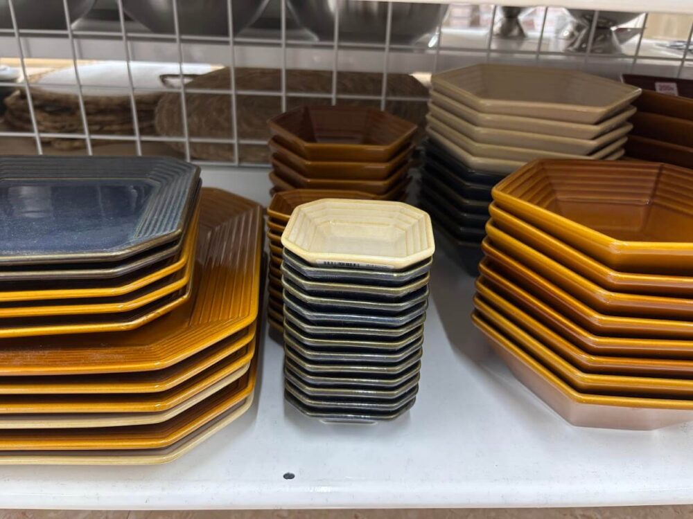 ダイソーで売っている盛り塩セットの皿
