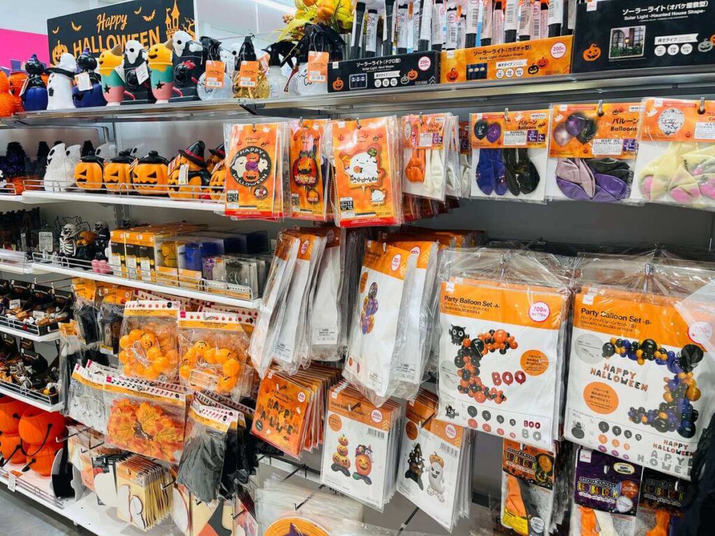 ダイソーのハロウィングッズ特設コーナー